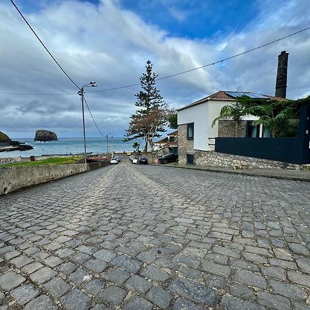 Sea Breeze Studios Porto Da Cruz Exteriör bild